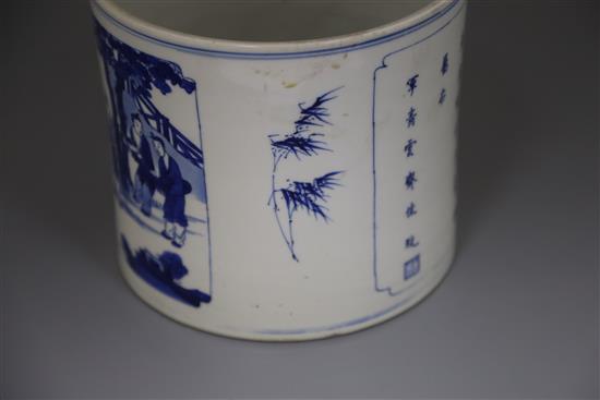 A good large Chinese blue and white brush pot, bitong, Kangxi period, c.1700-15, 18cm high, 20.2cm diameter, small chip to foot